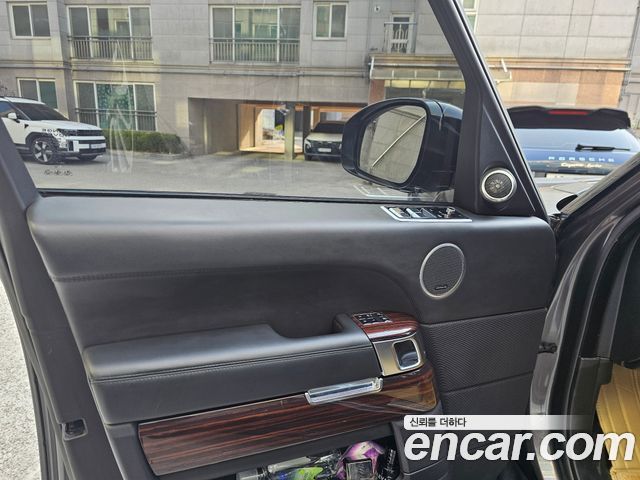 Land Rover Range Rover 2015 — photo 6