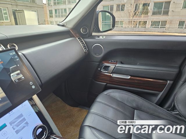 Land Rover Range Rover 2015 — photo 9