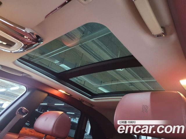Rolls-Royce Ghost 2010 — photo 13