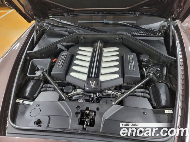 Rolls-Royce Ghost 2010 — photo 19