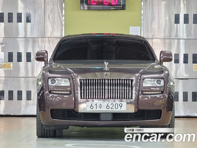 Rolls-Royce Ghost 2010 — photo 20