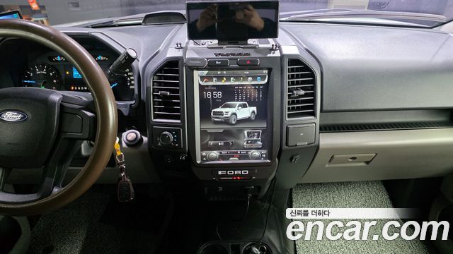 Ford F150 2016 — photo 19