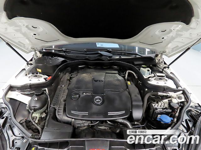 Mercedes-Benz E-Class 2013 — photo 6