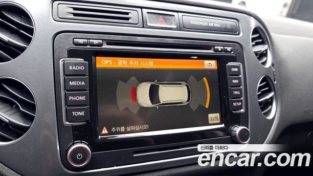 Volkswagen Tiguan 2012 — photo 15