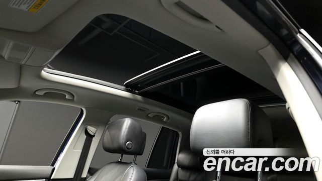 Volkswagen Tiguan 2012 — photo 17