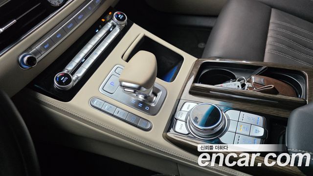 Genesis G90 2019 — photo 9