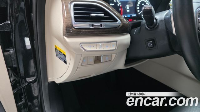 Genesis G90 2019 — photo 14