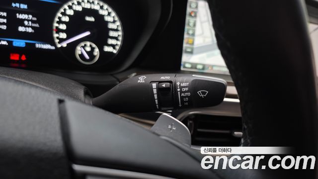 Genesis G90 2019 — photo 15