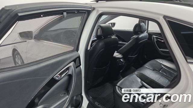Hyundai Grandeur 2011 — photo 17