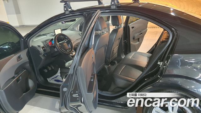Chevrolet Korea Aveo 2015 — photo 18