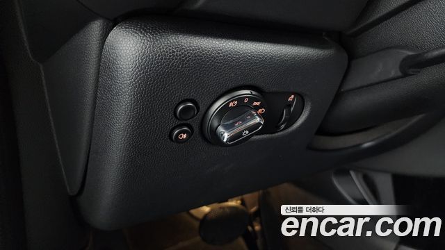 Mini Cooper 2022 — photo 14
