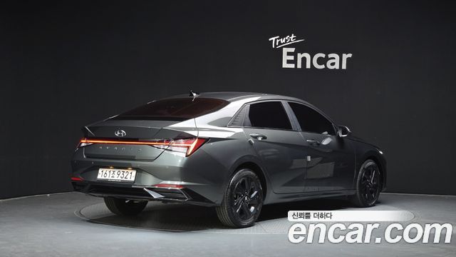 Hyundai AVANTE 2021 — photo 2