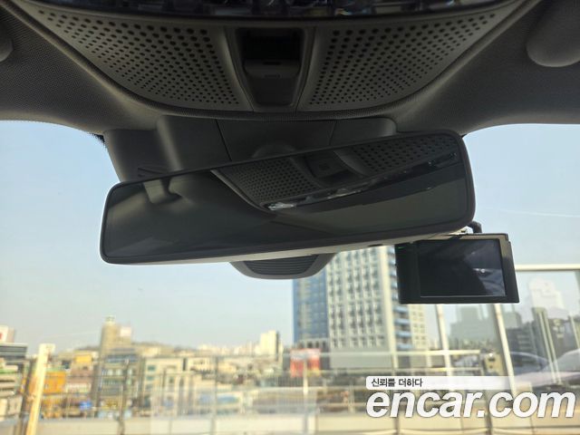Mercedes-Benz E-Class 2017 — photo 6