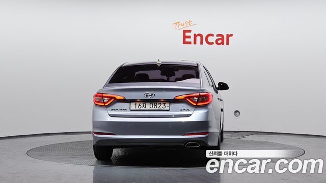 Hyundai Sonata 2016 — photo 4
