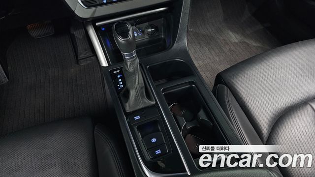 Hyundai Sonata 2016 — photo 9