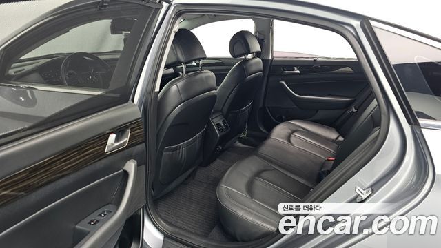 Hyundai Sonata 2016 — photo 12