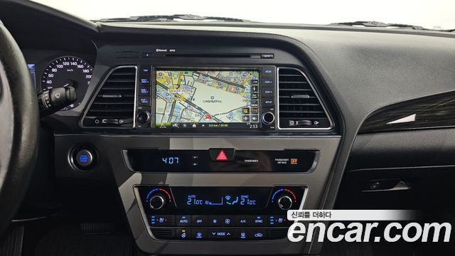 Hyundai Sonata 2016 — photo 14
