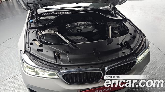 BMW Gran Turismo 2020 — photo 6