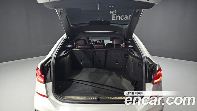 BMW Gran Turismo 2020 — photo 20