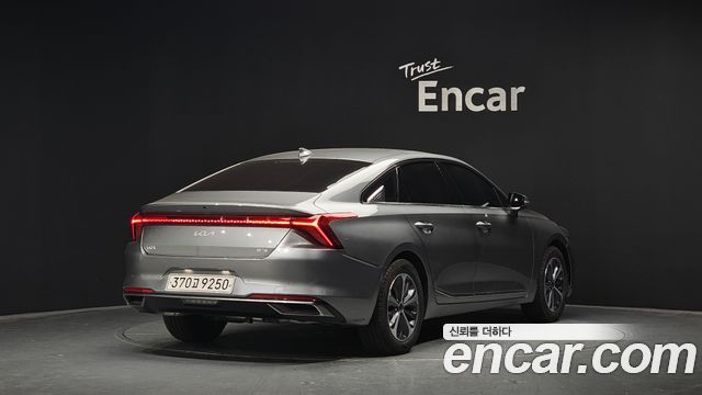 Kia K8 2022 — photo 2