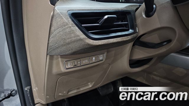 Kia K8 2022 — photo 18
