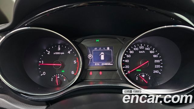 Kia Canival 2016 — photo 8