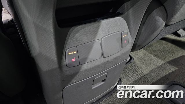 Kia Canival 2016 — photo 19