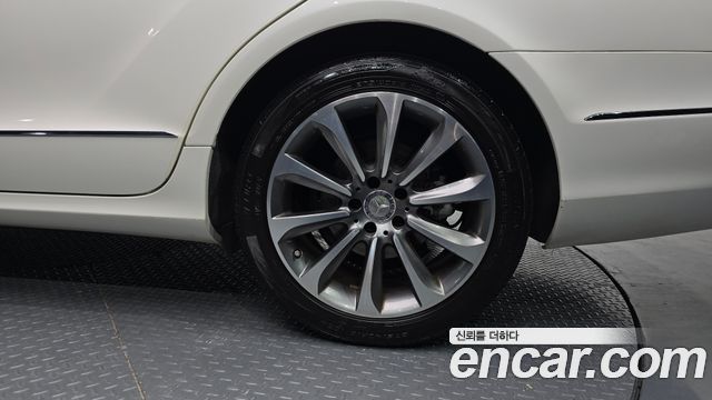 Mercedes-Benz CLS-Class 2016 — photo 5