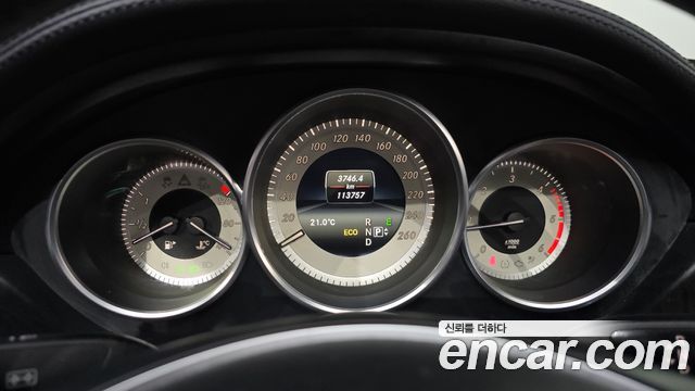 Mercedes-Benz CLS-Class 2016 — photo 8