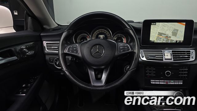 Mercedes-Benz CLS-Class 2016 — photo 13