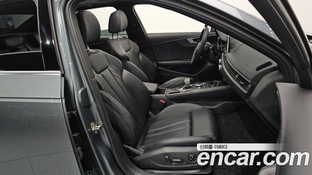 Audi A4 2019 — photo 10
