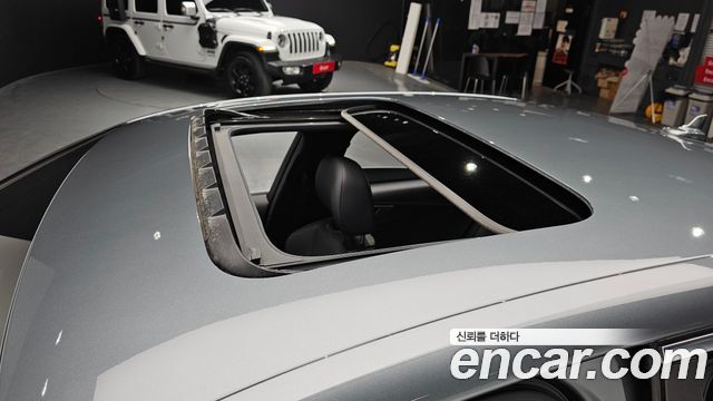 Audi A4 2019 — photo 19