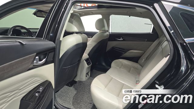 Kia K7 2020 — photo 12