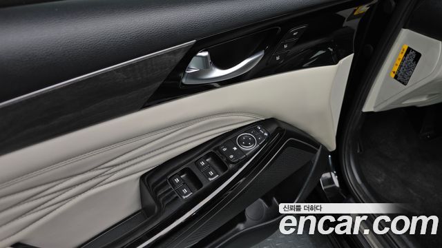 Kia K7 2020 — photo 17