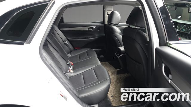 Hyundai Grandeur 2021 — photo 12