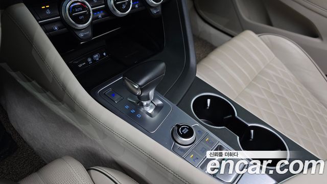 Genesis G70 2019 — photo 9