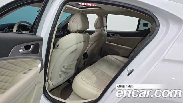 Genesis G70 2019 — photo 12
