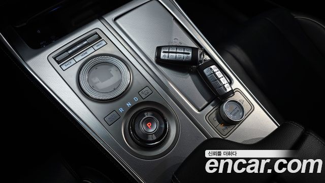 Genesis GV80 2021 — photo 9