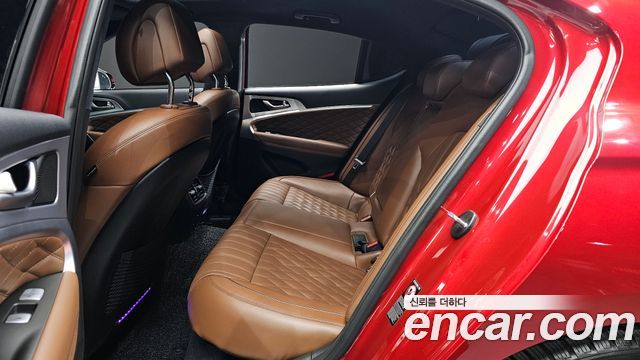 Genesis G70 2019 — photo 12