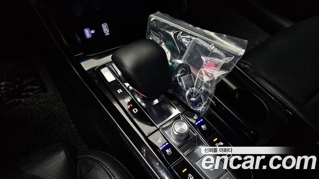 Kia K7 2020 — photo 9