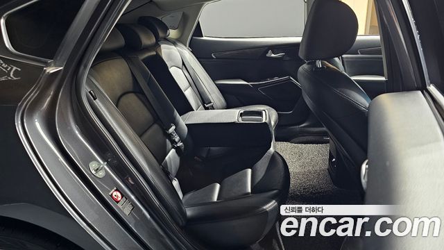 Kia K7 2020 — photo 12