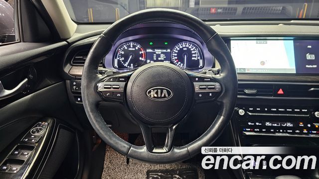 Kia K7 2020 — photo 13