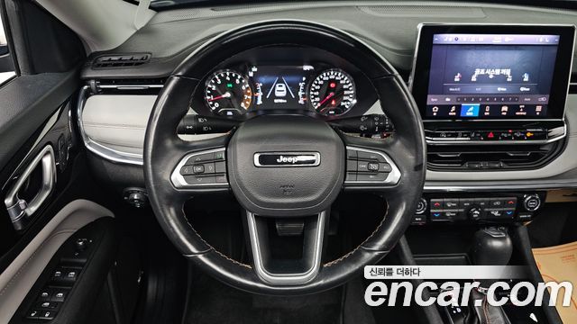 Jeep Compass 2022 — photo 14