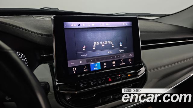 Jeep Compass 2022 — photo 15