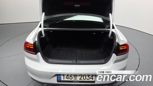 Volkswagen Passat 2022 — photo 20
