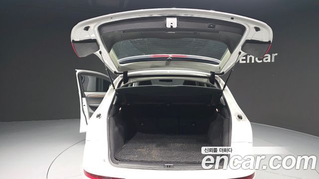 Audi Q5 2016 — photo 20