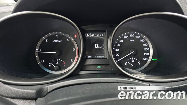 Hyundai Santafe 2016 — photo 8