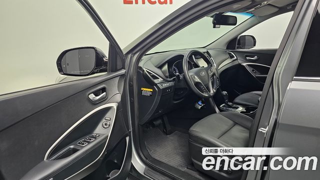 Hyundai Santafe 2016 — photo 10