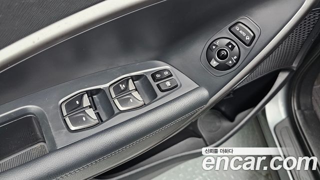 Hyundai Santafe 2016 — photo 15