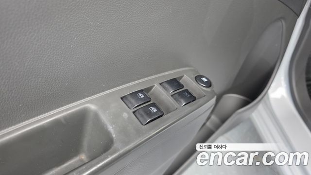 Chevrolet Korea Spark 2012 — photo 12